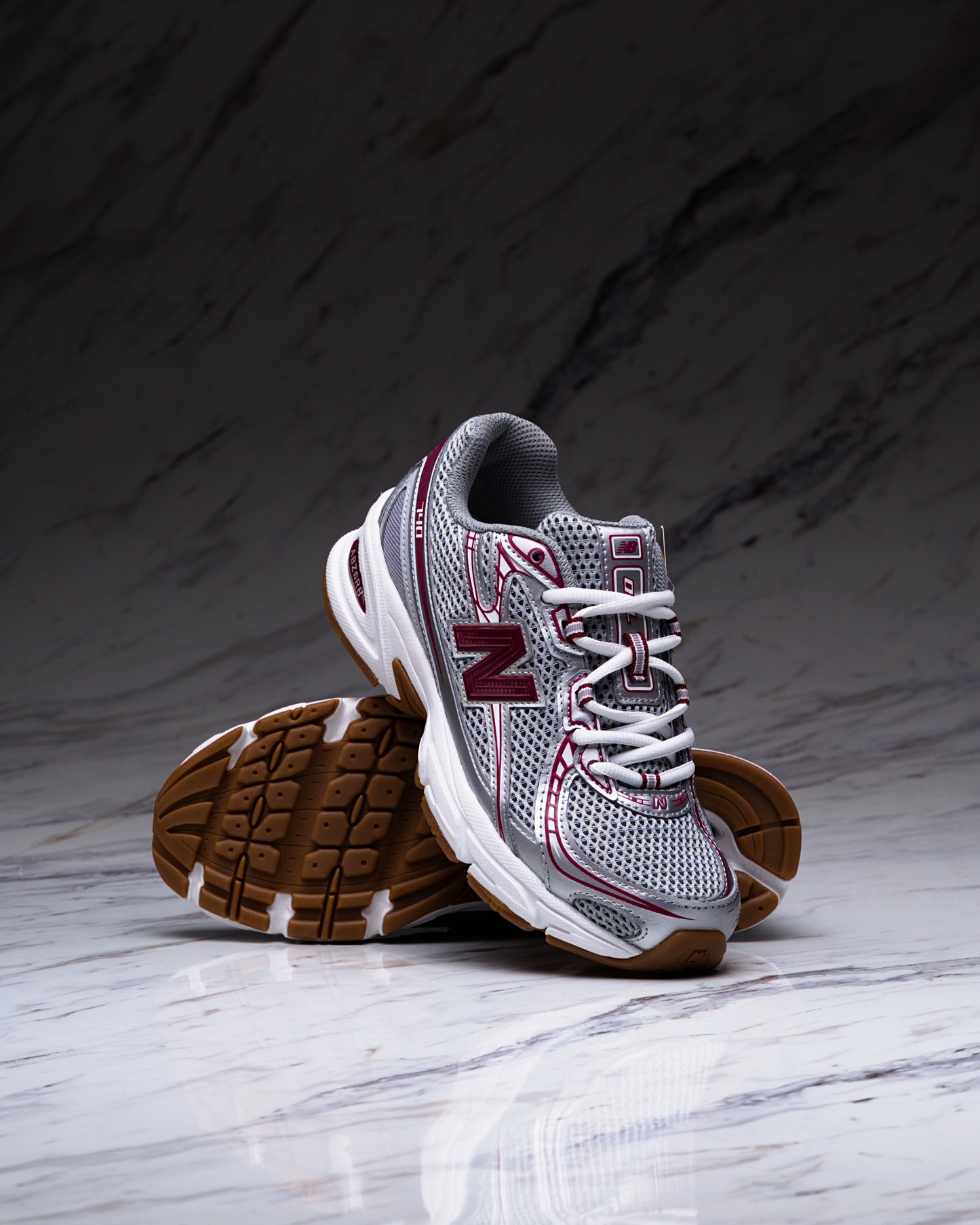 NEW BALANCE U740MS2