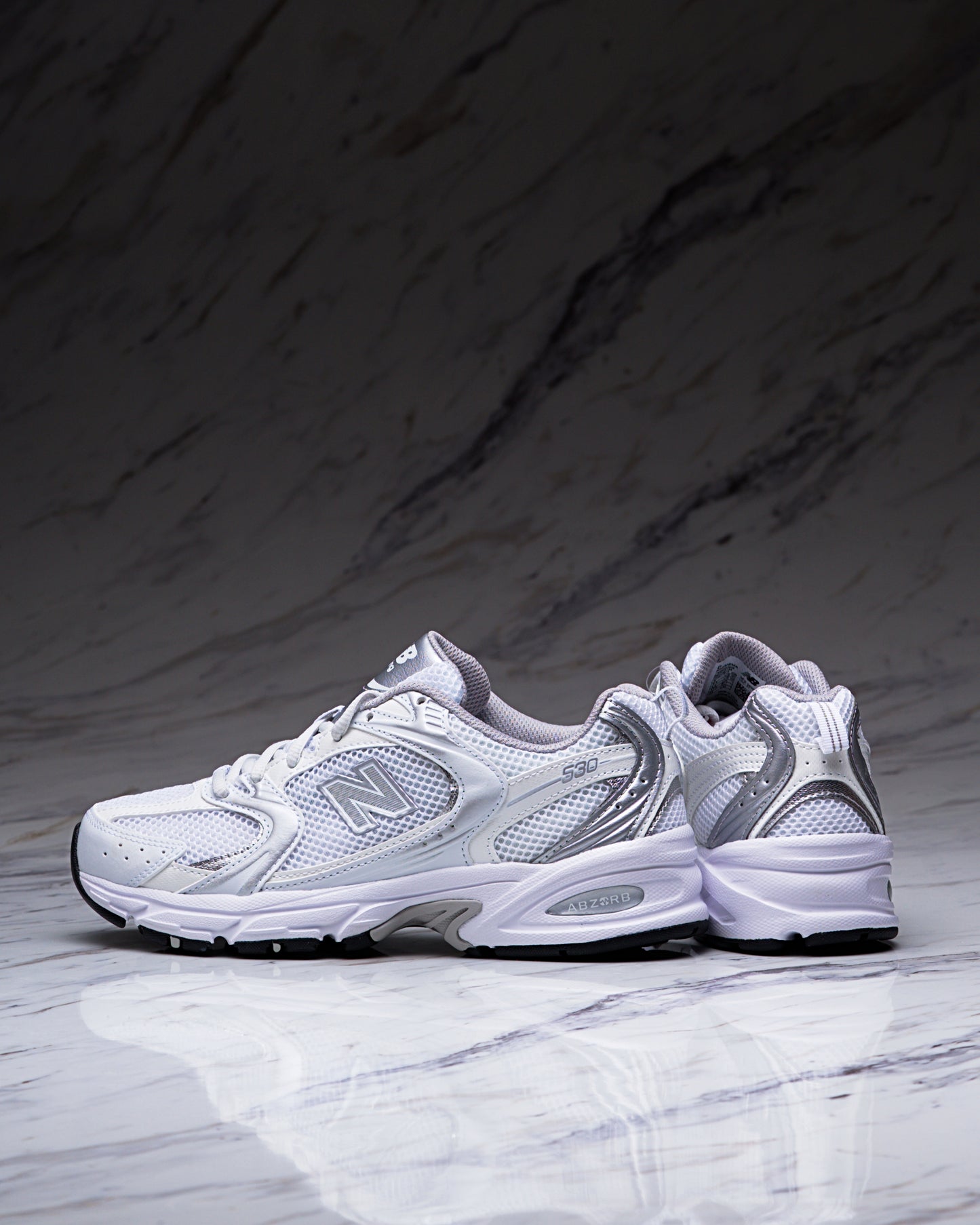 NEW BALANCE MR530EMA