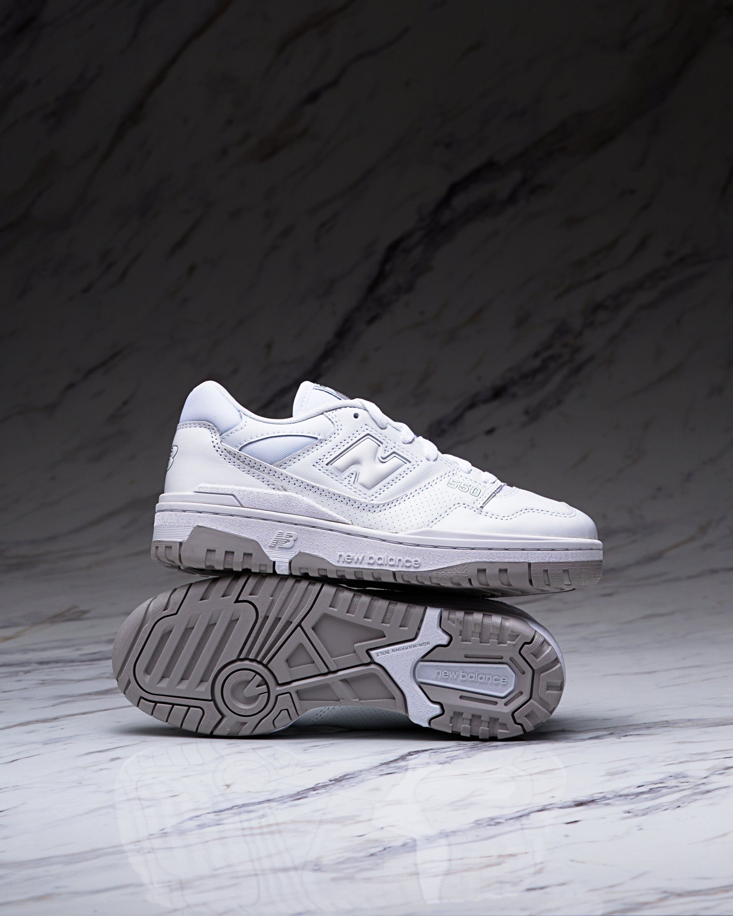 NEW BALANCE BB550PB1