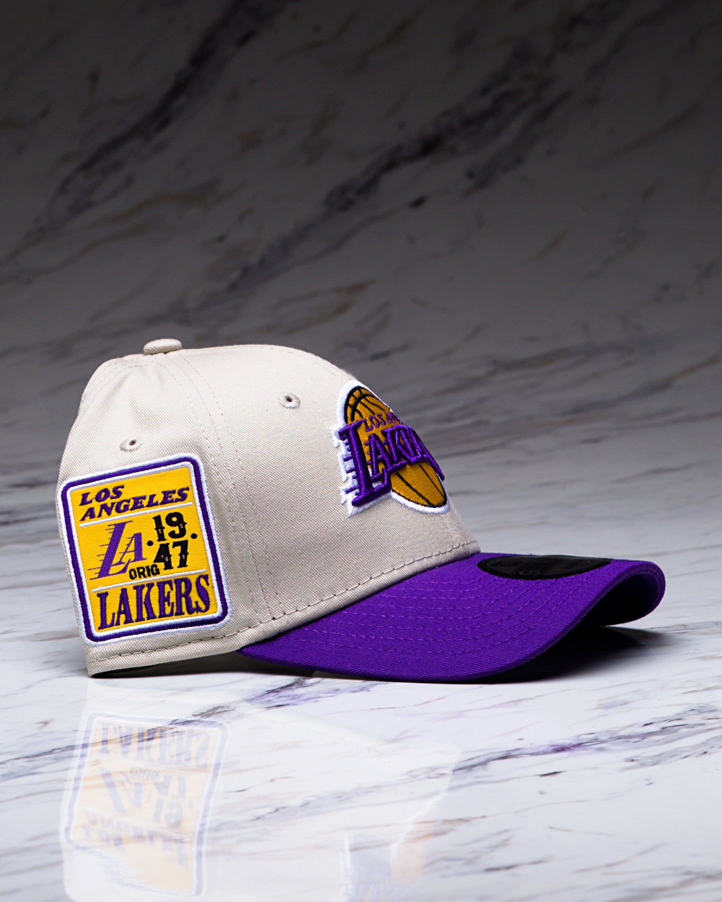 GORRA NEW ERA CONTRAST PATCH 9FORTY LOSLAK STNTRP/OSFM