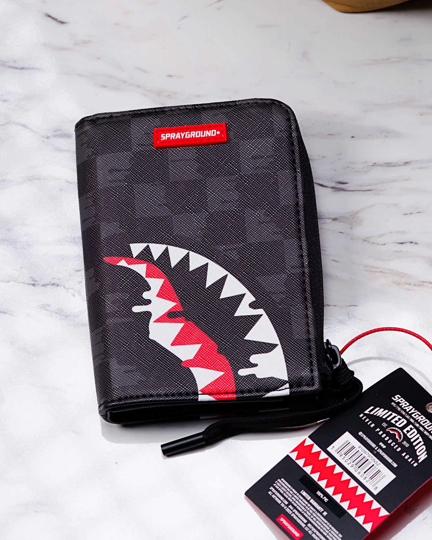 BILLETERA Sprayground Dripping Sharks In Paris Wallet | UK Distributor