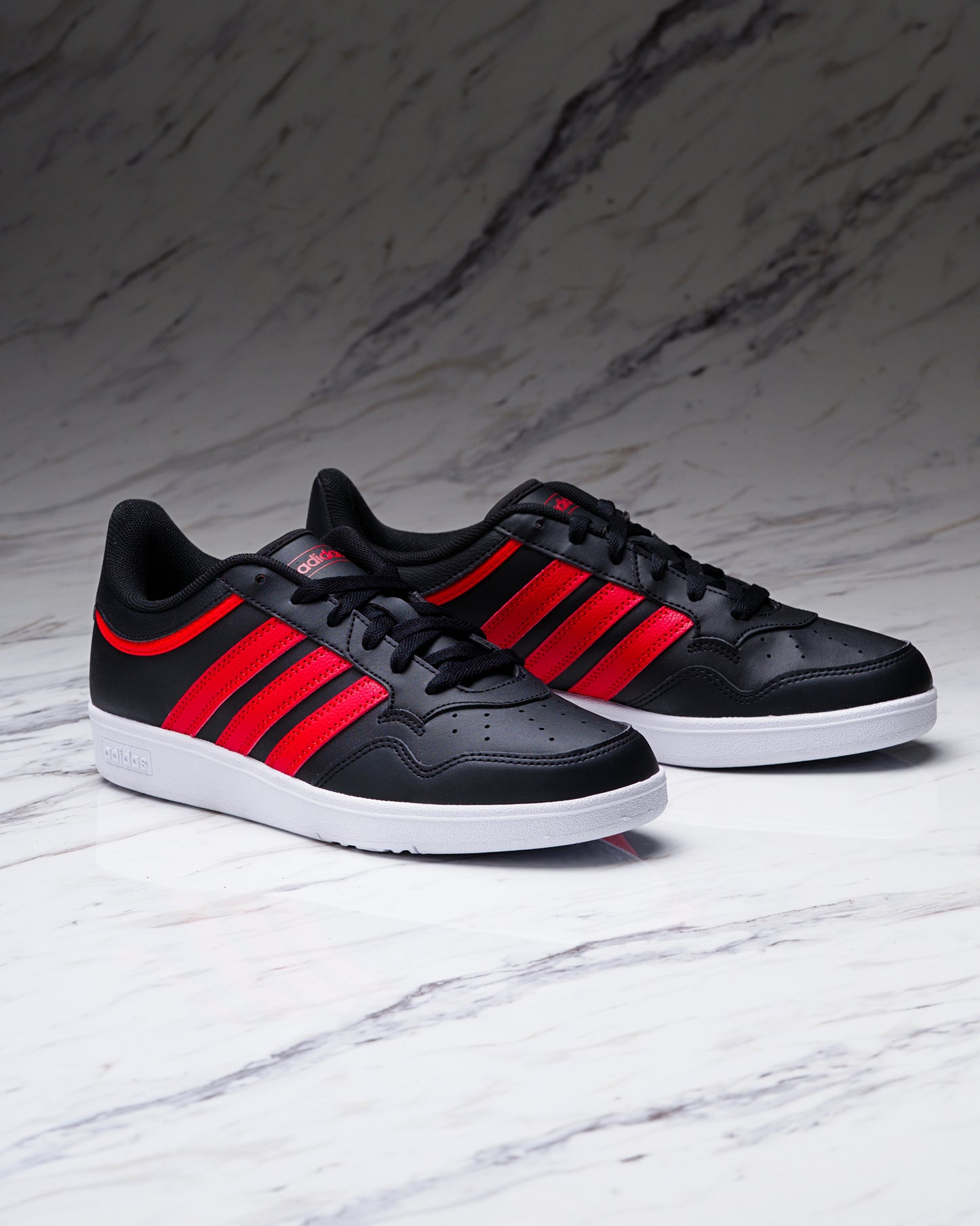 ADIDAS HOOPS MALE