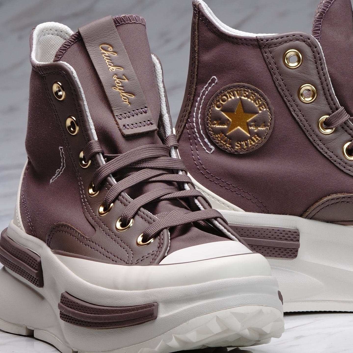 CONVERSE RUN STAR LEGACY