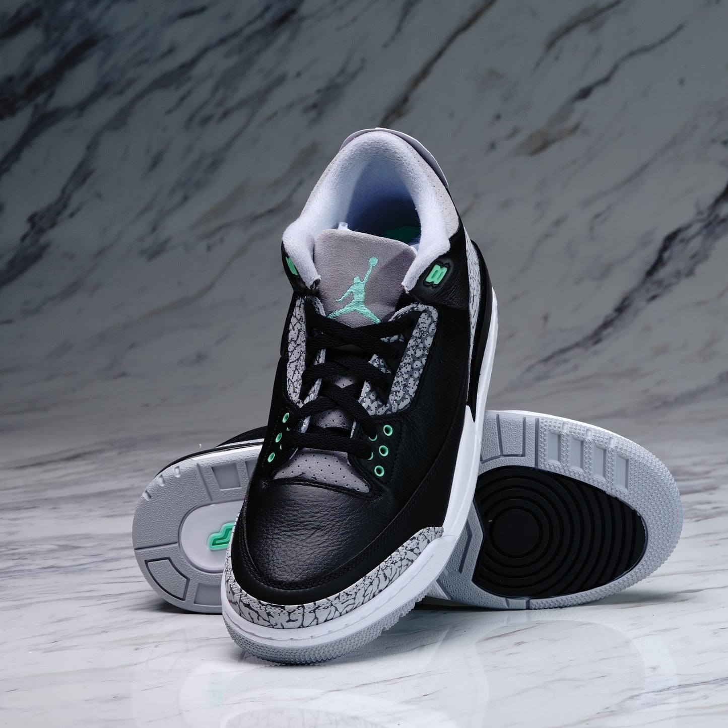 AIR JORDAN 3 RETRO
