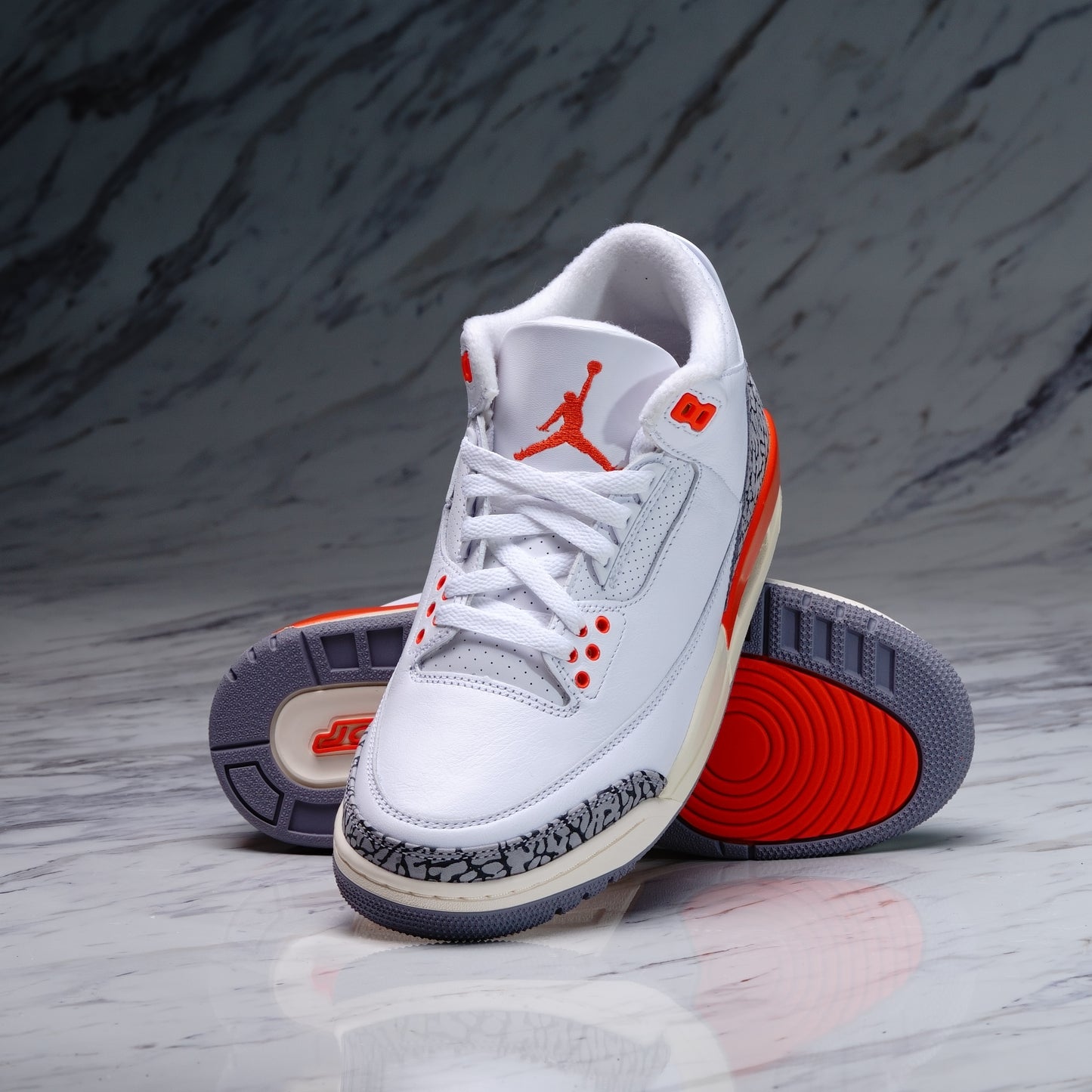 WMNS AIR JORDAN 3 RETRO