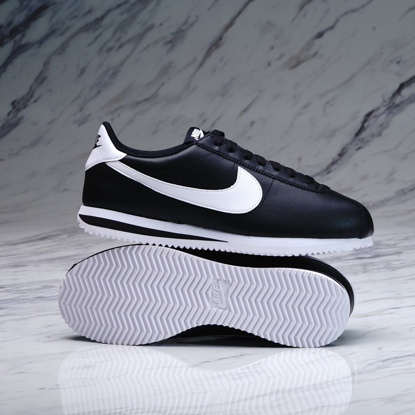 NIKE CORTEZ BLACK-WHITE