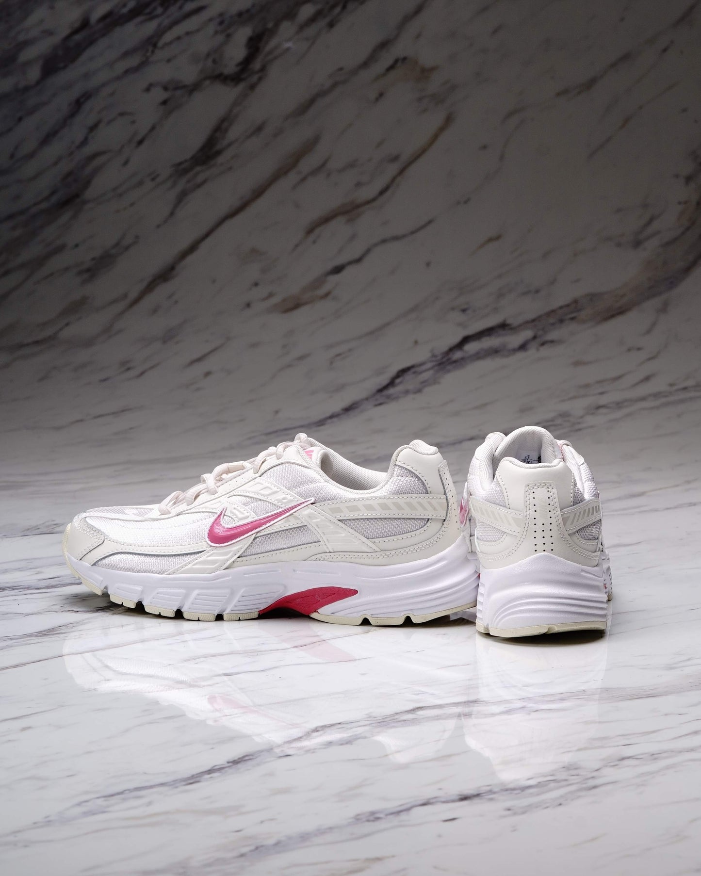 WMNS NIKE INITIATOR SAIL/PEONY