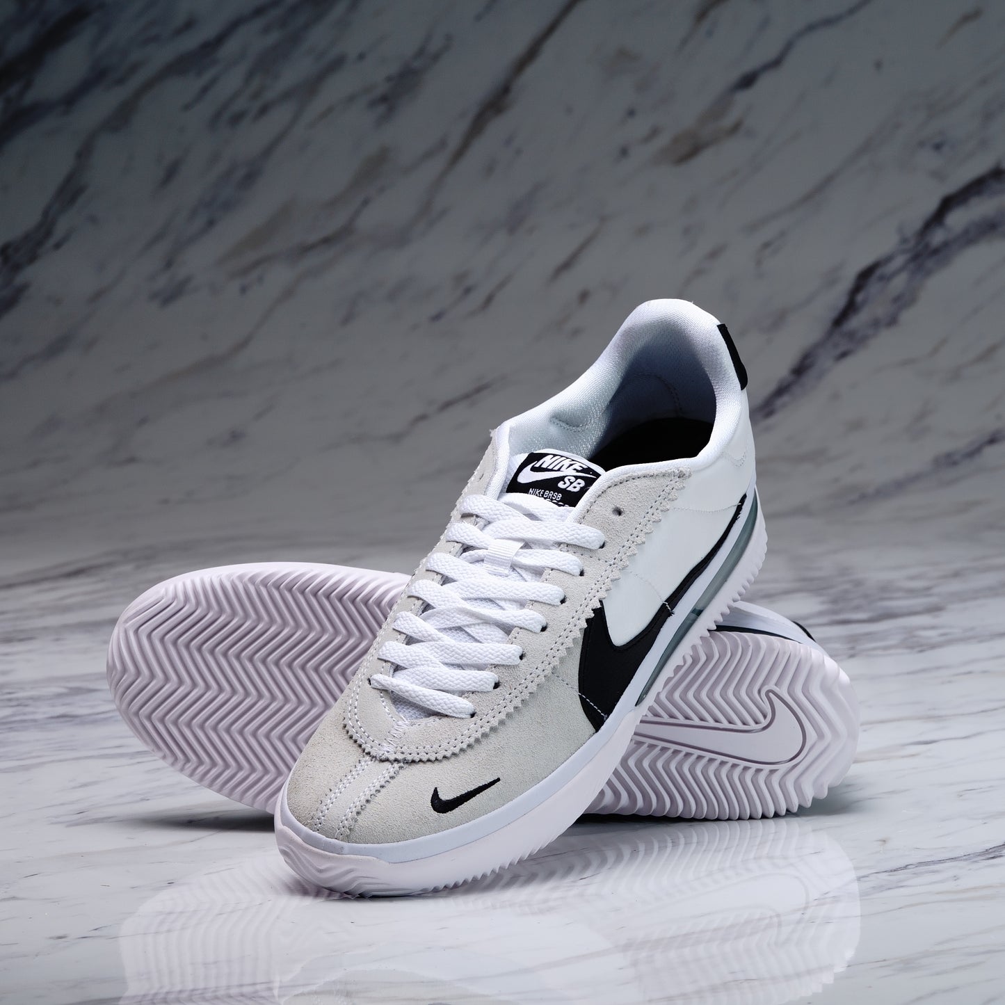 NIKE BRSB