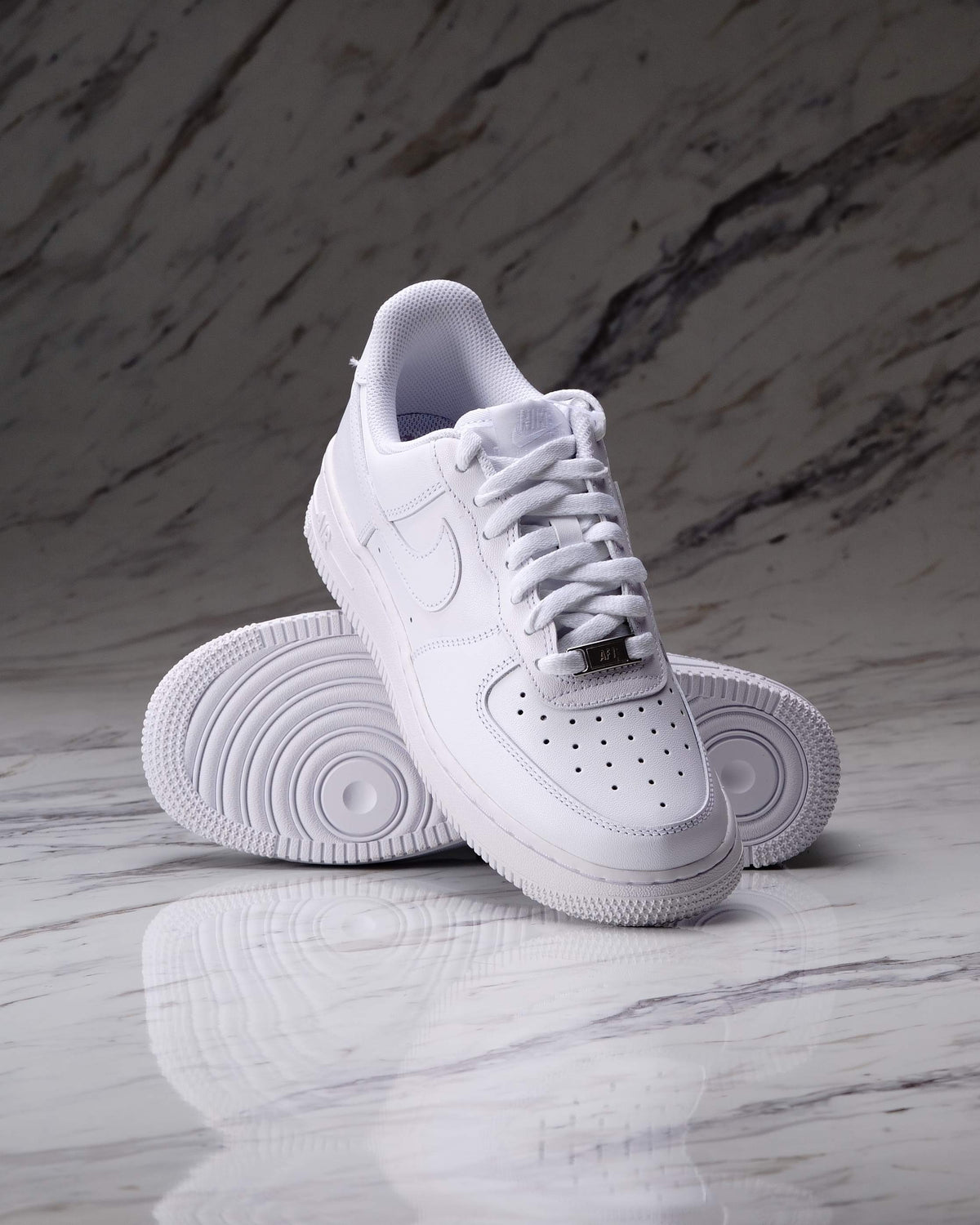 WMNS AIR FORCE 1