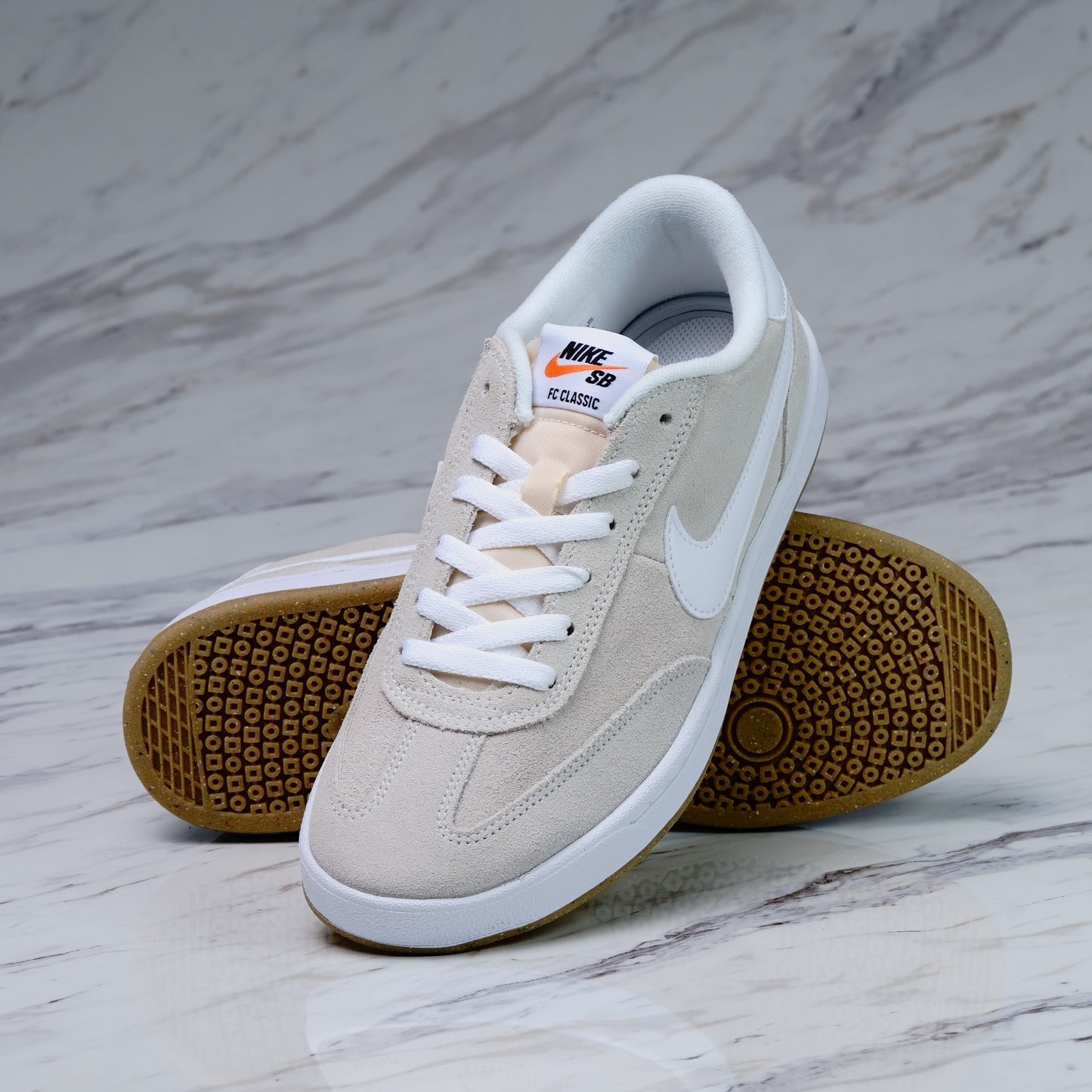 NIKE SB FC CLASSIC