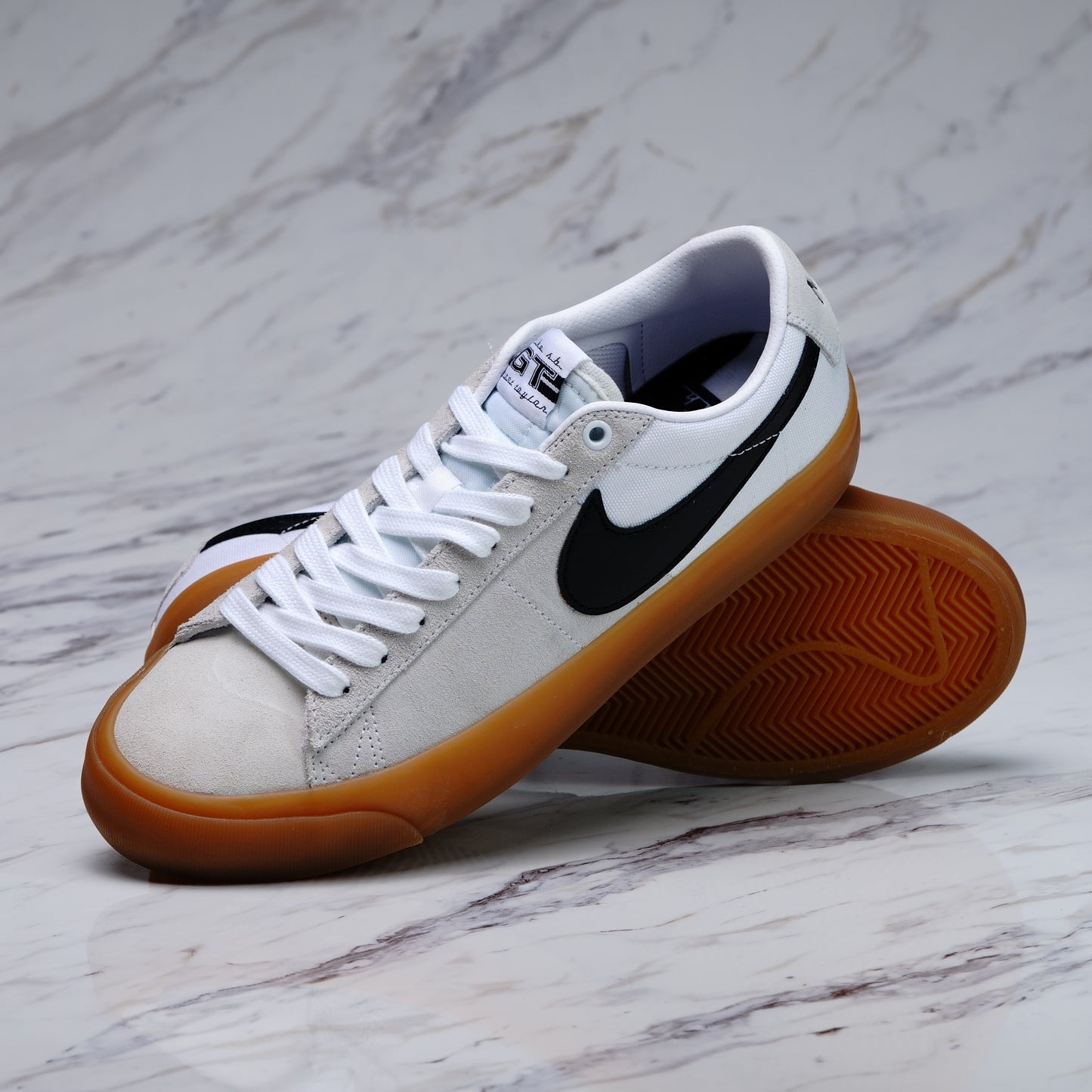 NIKE SB ZOOM BLAZER LOW PRO GT