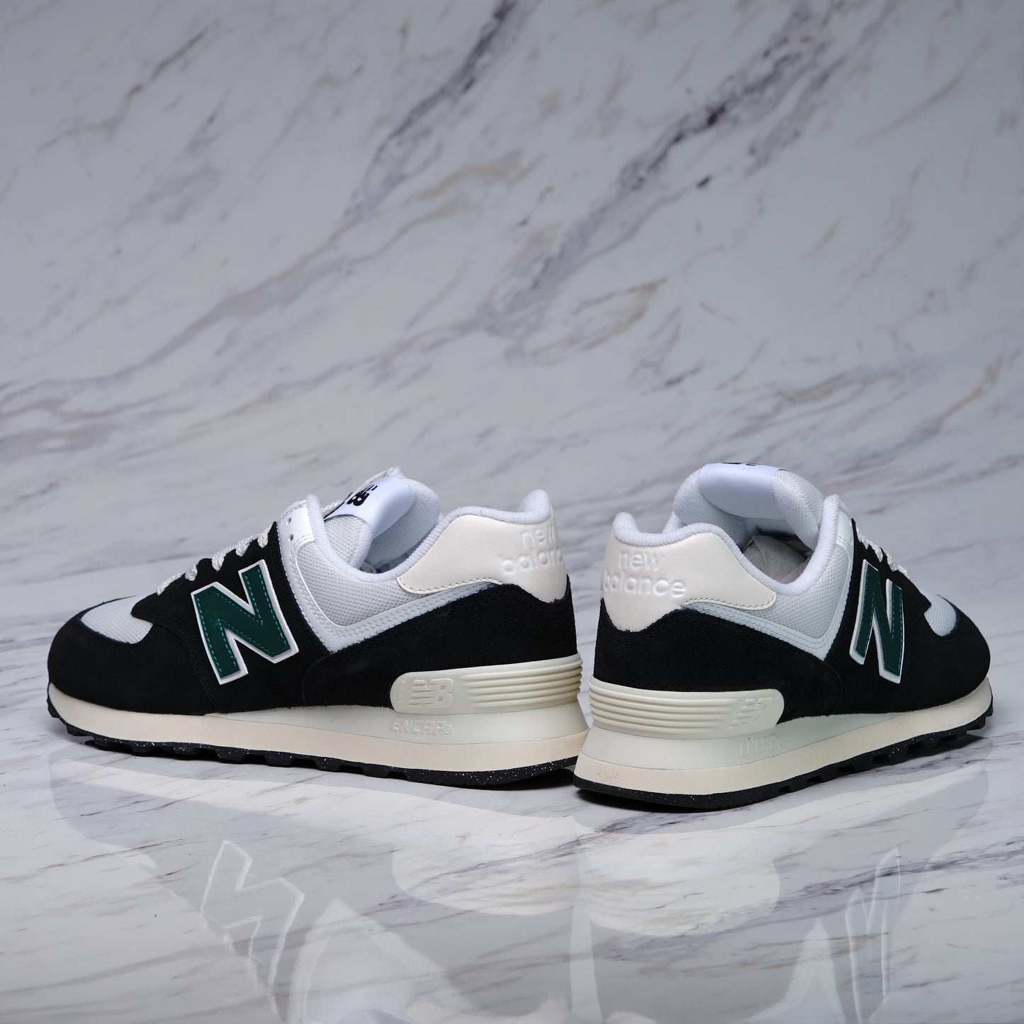 NEW BALANCE 574