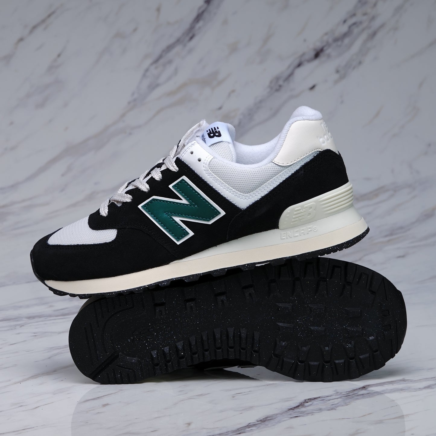 NEW BALANCE 574