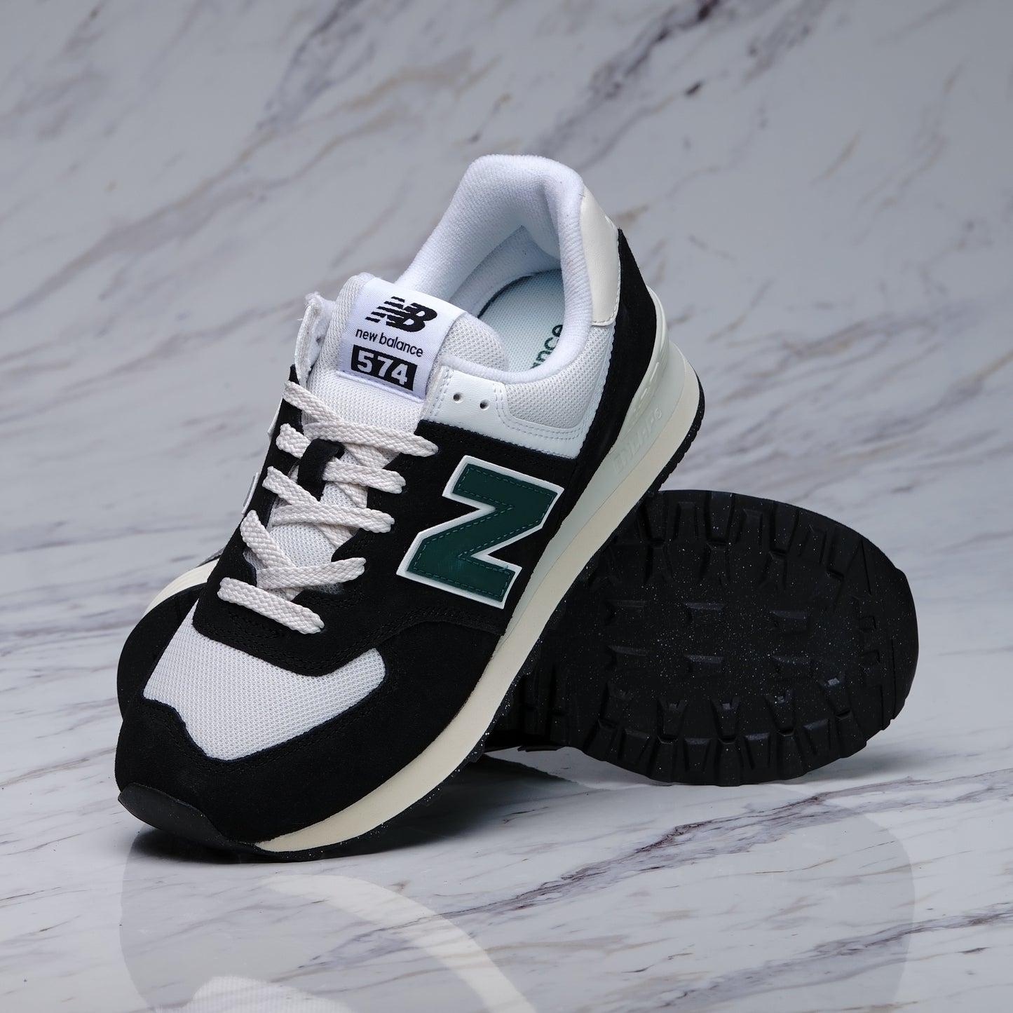 NEW BALANCE 574
