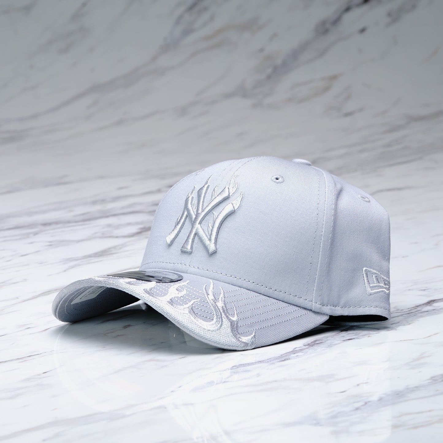 GORRA NEW ERA MLB FLAME 9FORTY NEYYAN GRANVY