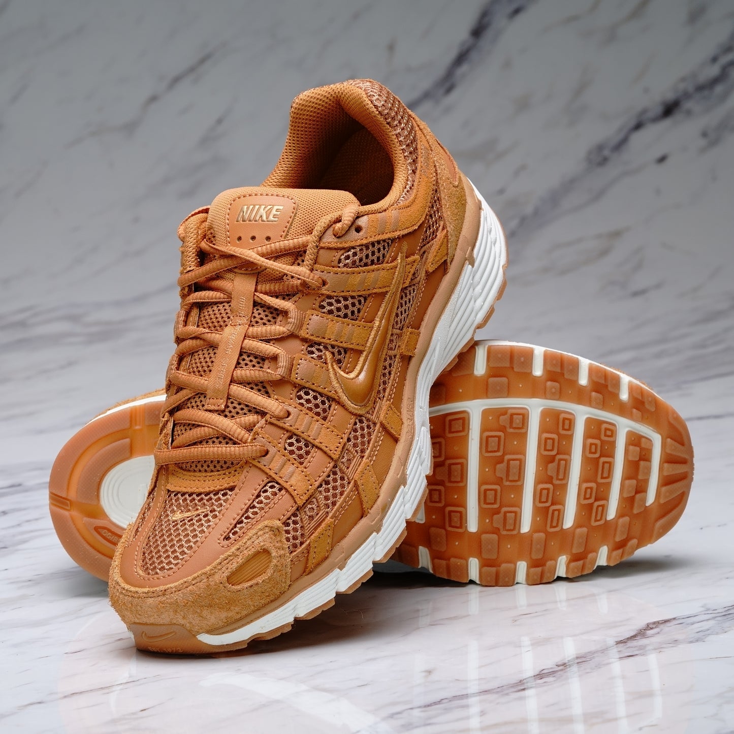 NIKE P-6000 PRM