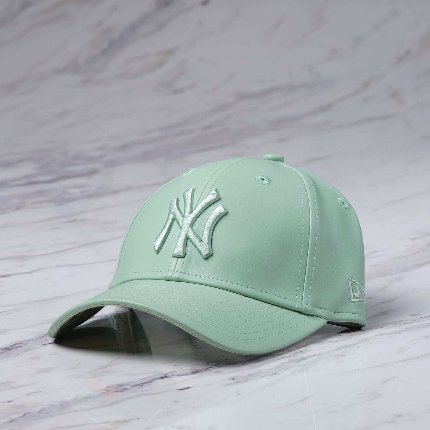 GORRA NEW ERA WMNS PU 9FORTY NEYYAN FMTFMT