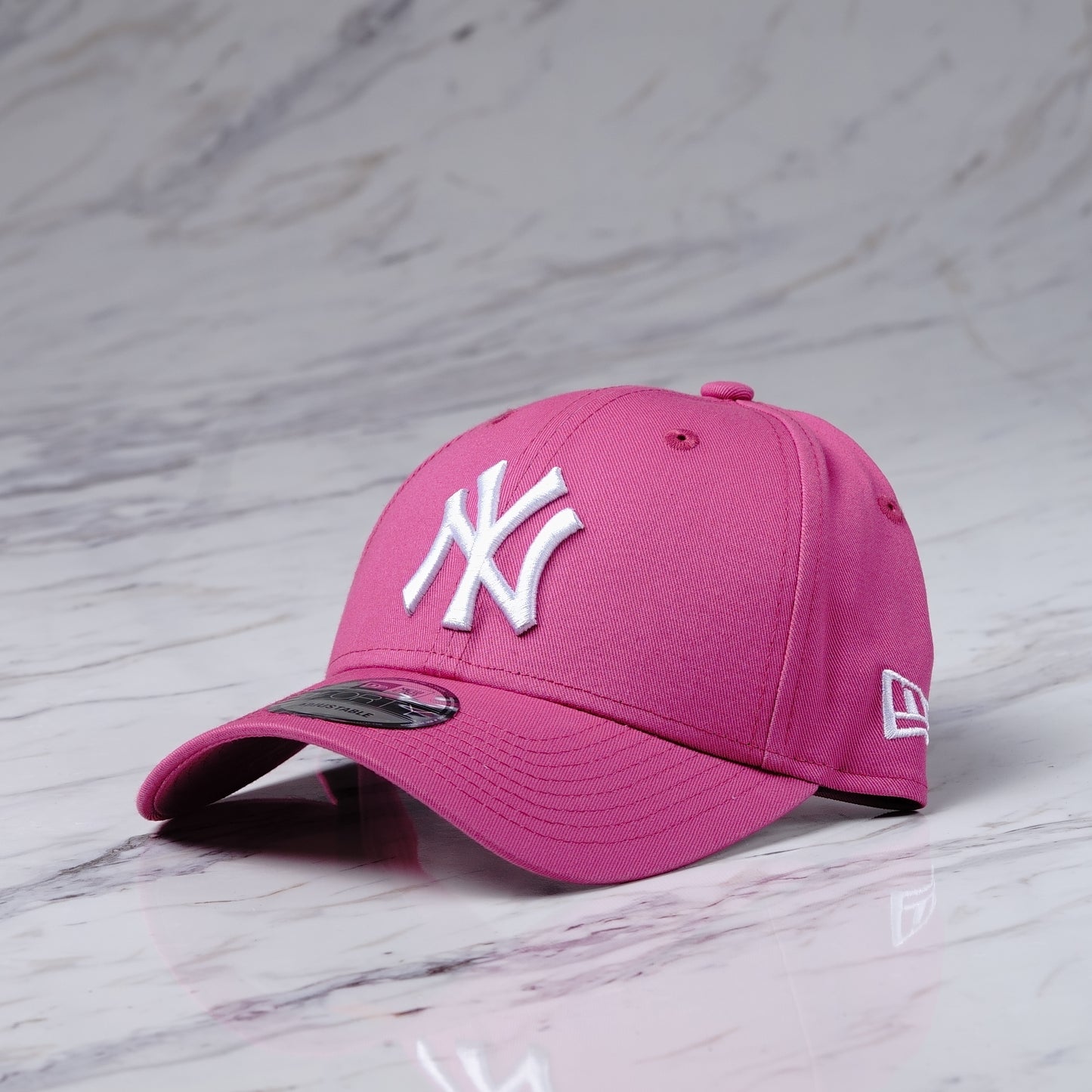 GORRA NEW ERA LEAGUE ESSENTIAL 9FORTY NEYYAN MHAWHI