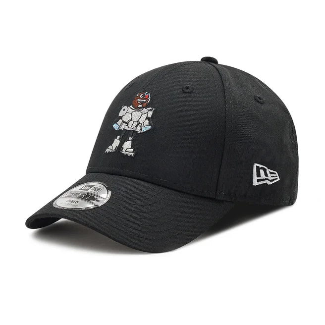 GORRA NEW ERA - TITAN CHARACTER 9FORTY CYBORG