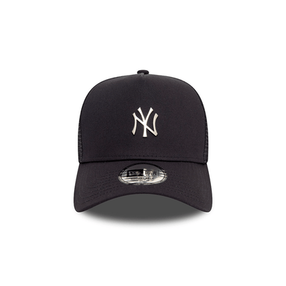 GORRA NEW ERA METALLIC TRUCKER NEYYAN NVY