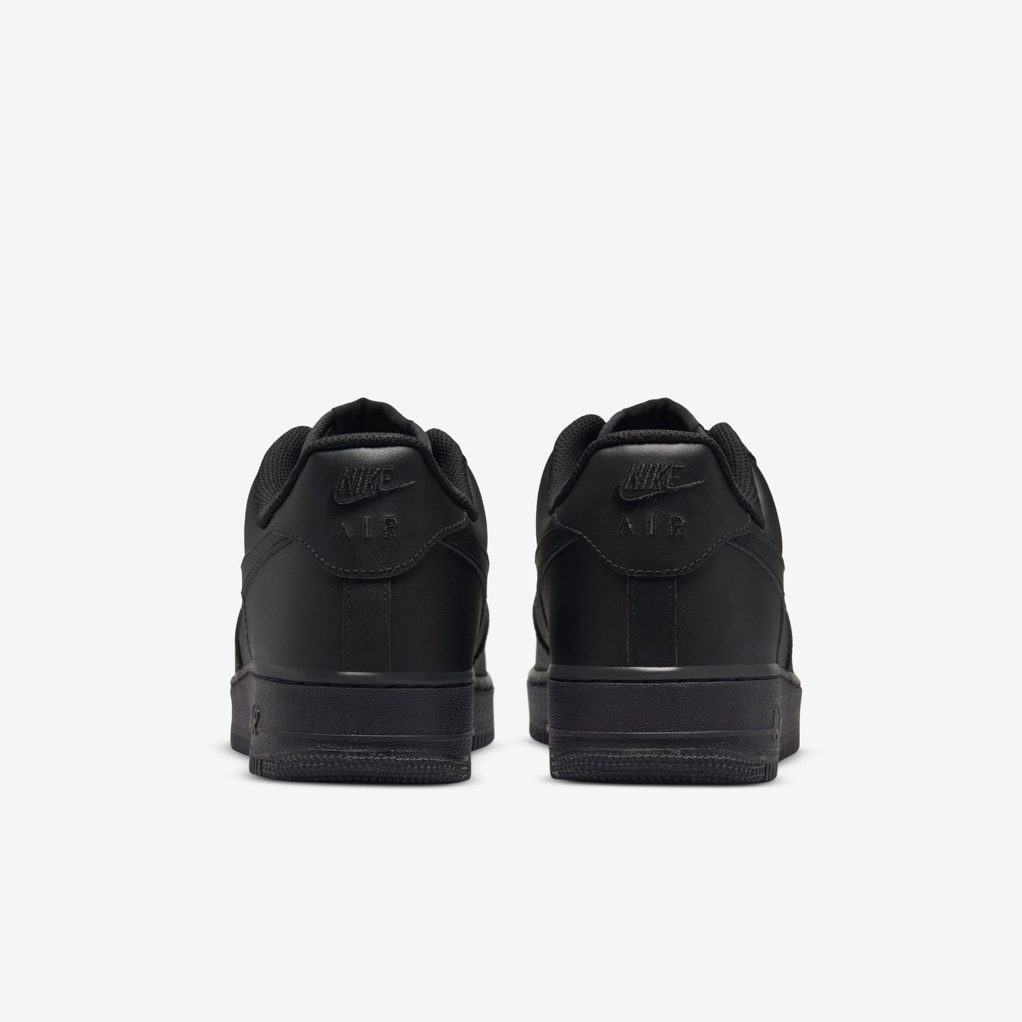 NIKE AIR FORCE 1 / FULL BLACK