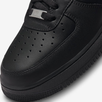 NIKE AIR FORCE 1 / FULL BLACK