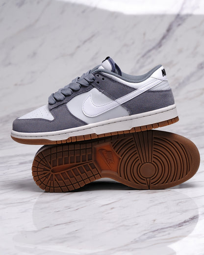 NIKE DUNK LOW RETRO SE