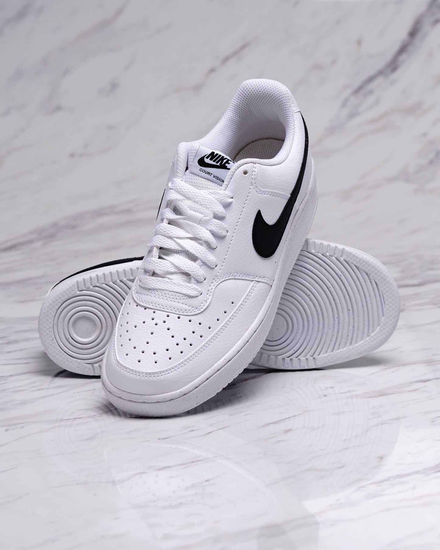 NIKE COURT VISION LOW
