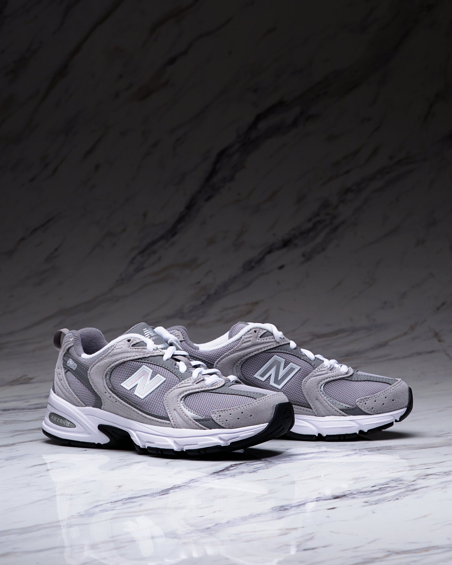 NEW BALANCE MR530CK