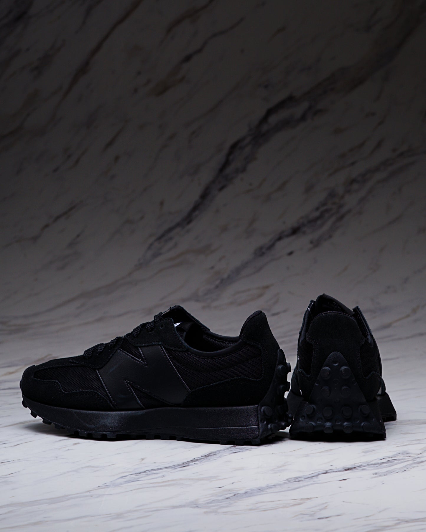 NEW BALANCE MS327CTB