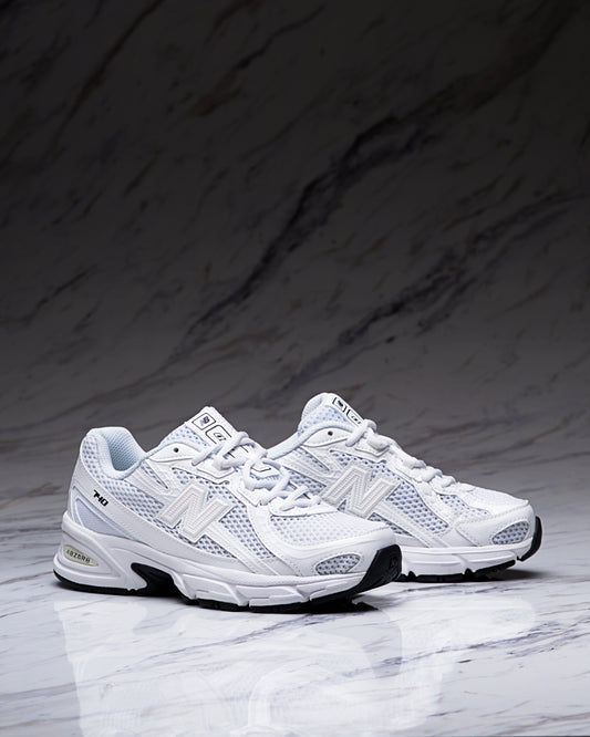 NEW BALANCE U740WW2