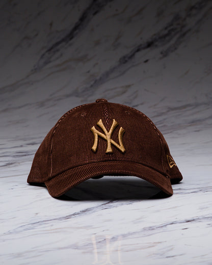 GORRA NEW ERA TWO TONE CORD 9FORTY NEYYAN WLTSTN/OSFM