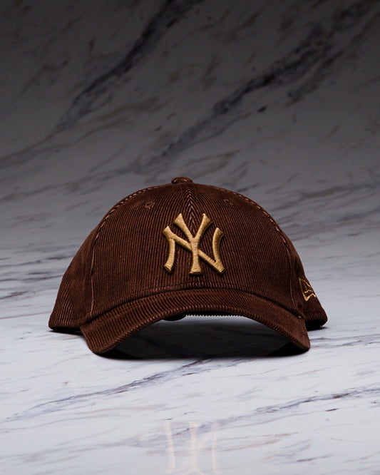 GORRA NEW ERA TWO TONE CORD 9FORTY NEYYAN WLTSTN/OSFM