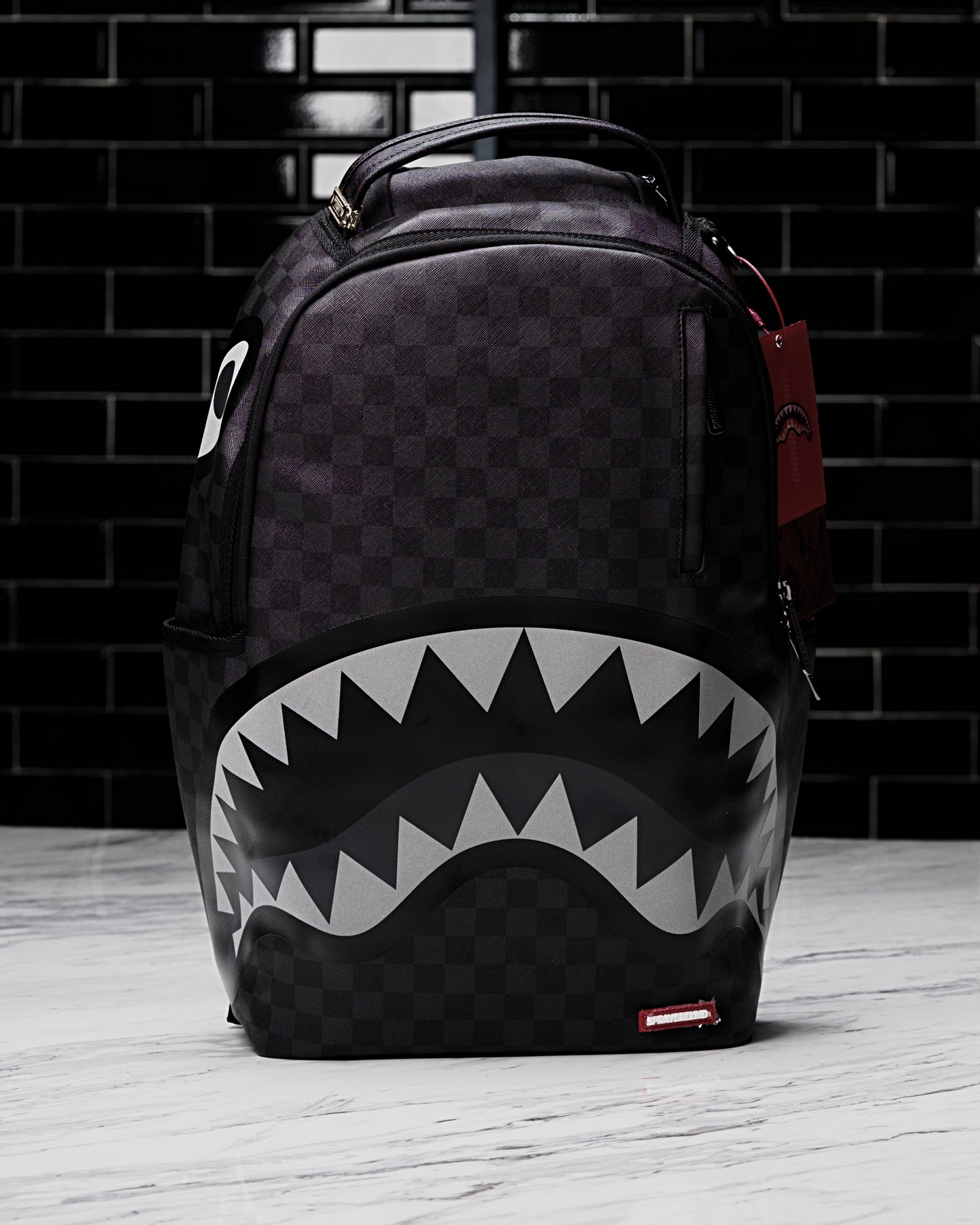 MOCHILA Out Shark In Paris Backpack