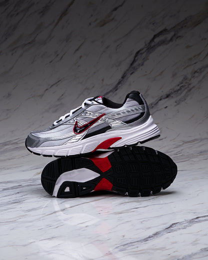 NIKE INITIATOR