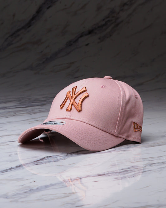 WMNS METALLIC LOGO 9FORTY NEYYAN PKR
