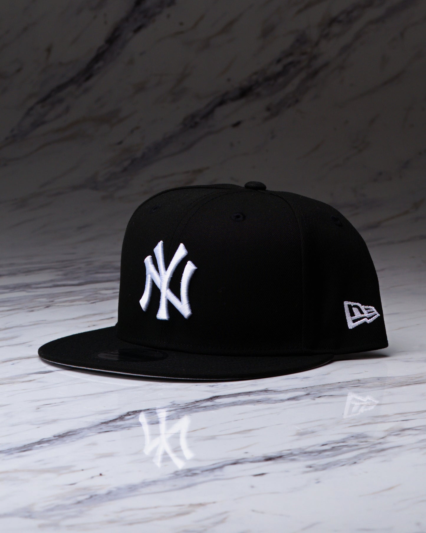 MLB BASIC SNAP 950 NEYYAN BLKWHI