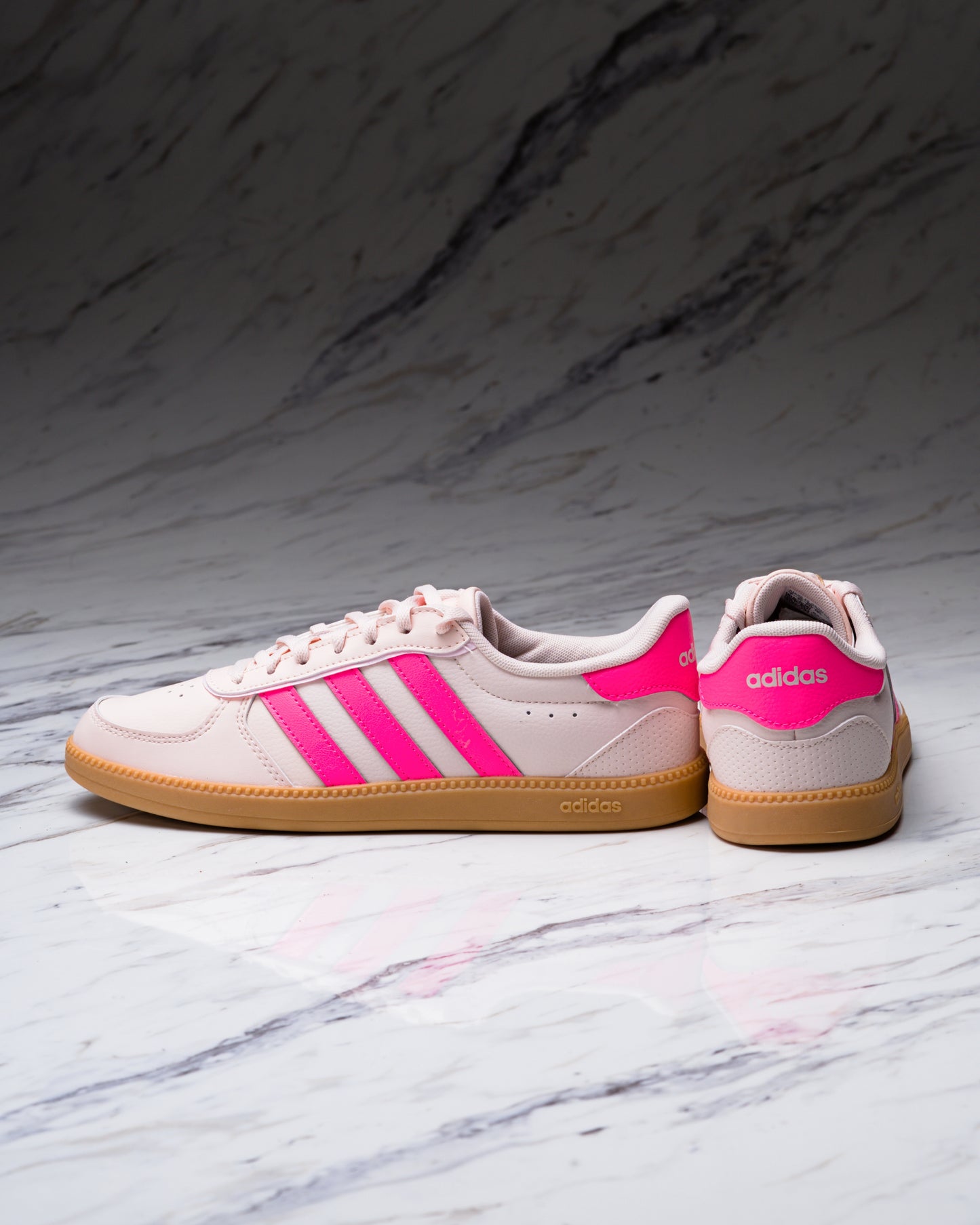 ADIDAS BREAK FEMALE