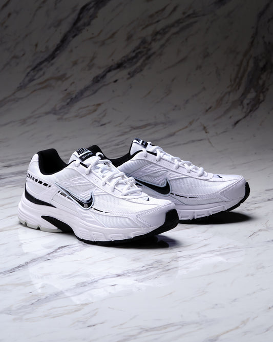 INITIATOR WHITE/BLACK