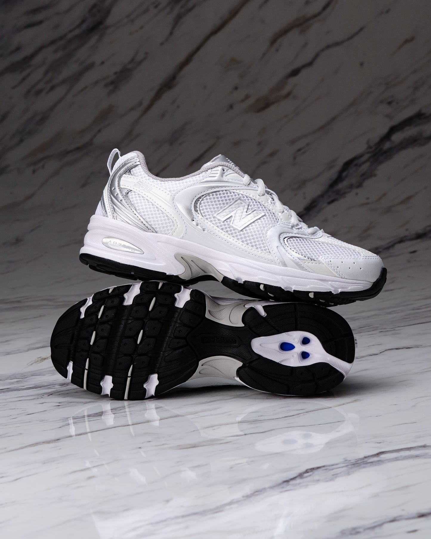 NEW BALANCE MR530EMA