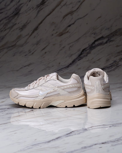 WMNS NIKE INITIATOR LT OREWOOD BRN