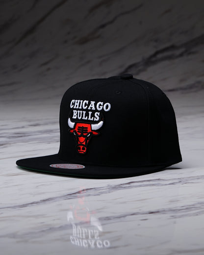 GORRA NBA MITCHELL & NESS CHICAGO BULLS