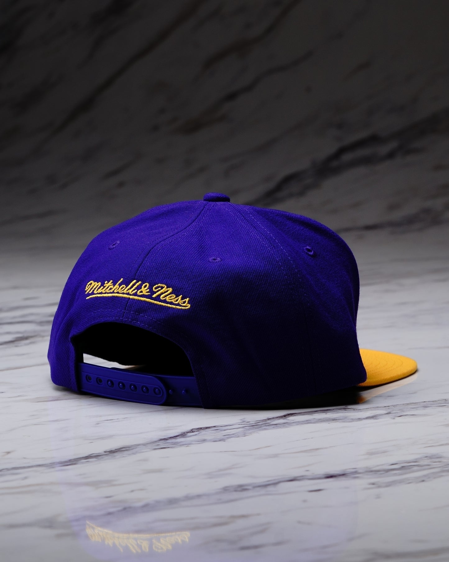 GORRA NBA MITCHELL & NESS LOS ANGELES LAKERS