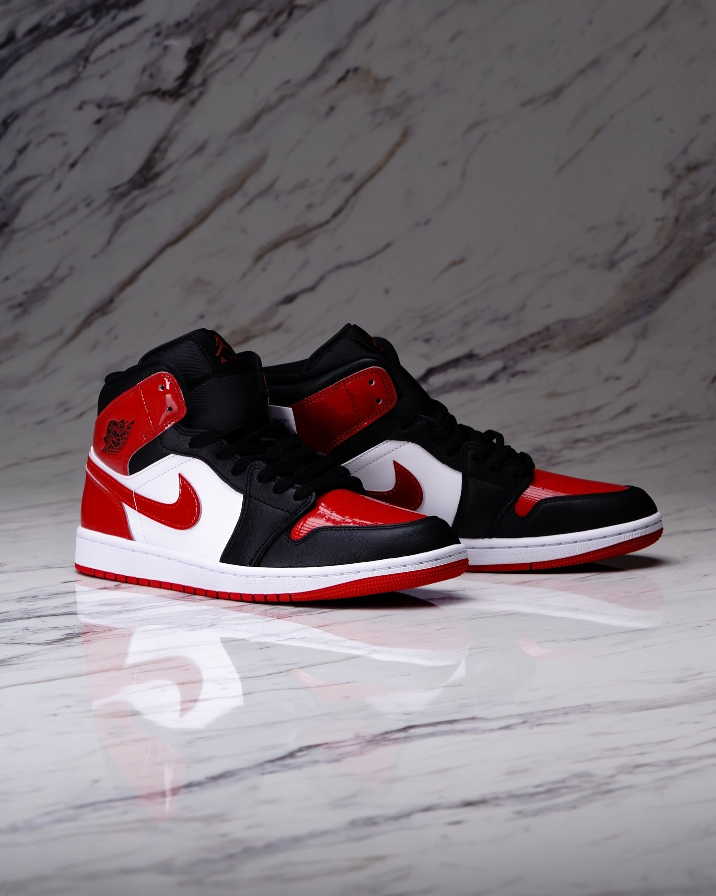 AIR JORDAN 1 MID SE