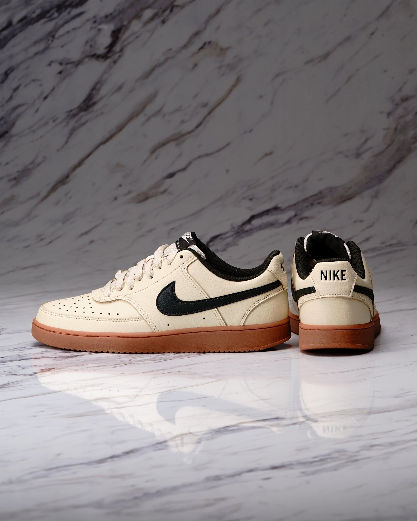NIKE COURT VISION LOW