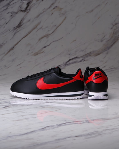 NIKE CORTEZ