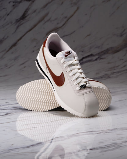 NIKE CORTEZ