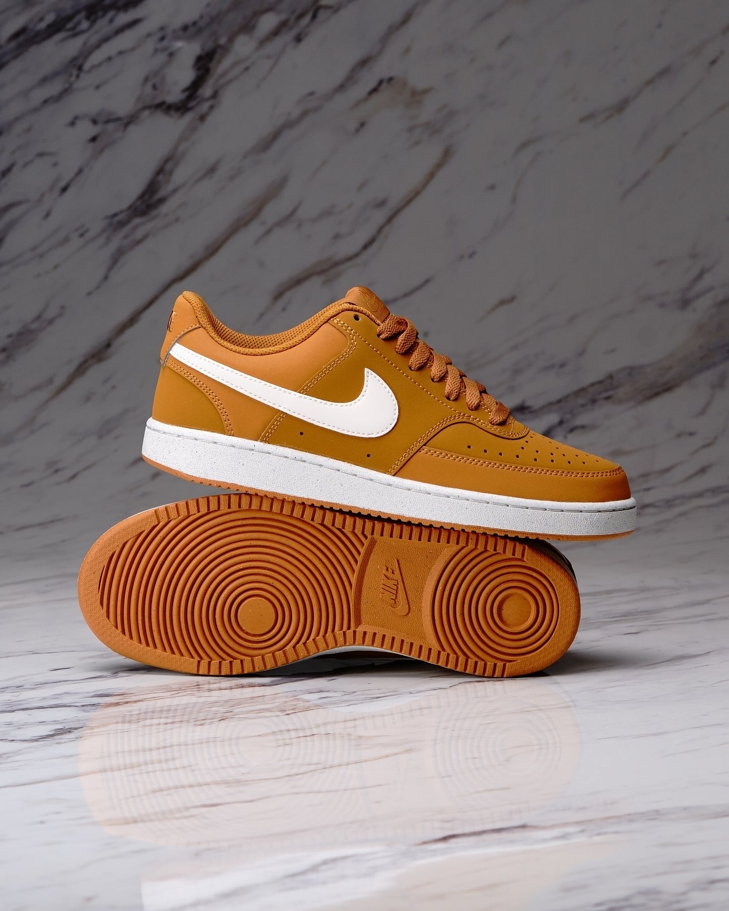 NIKE COURT VISION LOW
