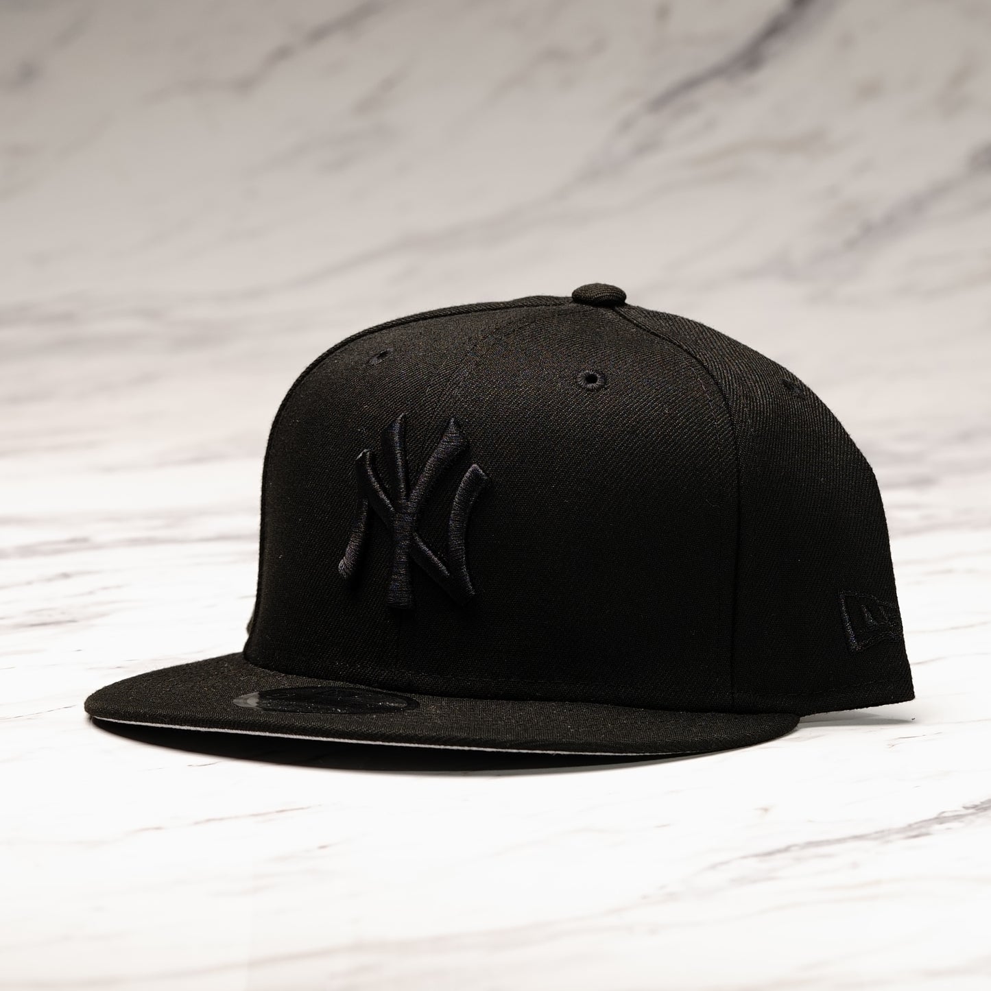 GORRA NEW ERA -   NEYYAN MLB BASIC BLKBLK