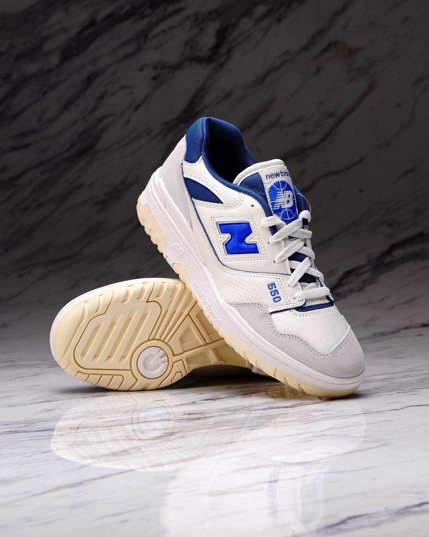 NEW BALANCE BB550EBL